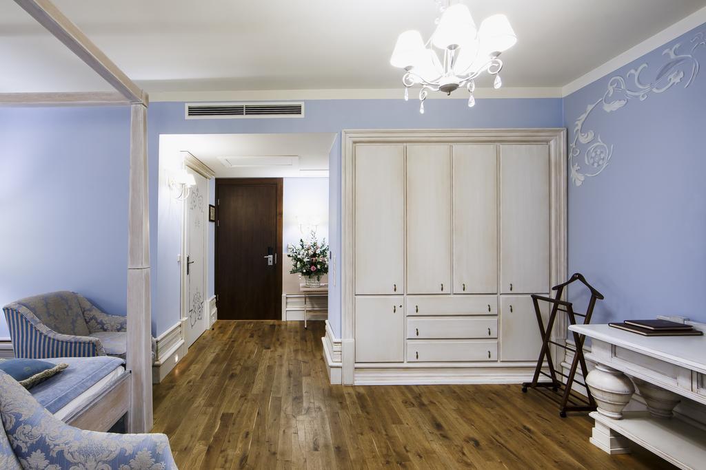 Hotel Krol Kazimierz Kazimierz Dolny Esterno foto